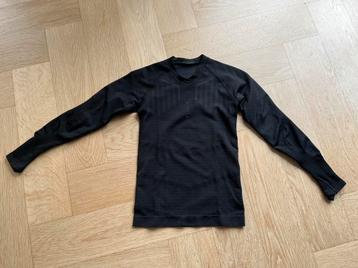 Thermo shirt zwart maat 128 beschikbaar voor biedingen