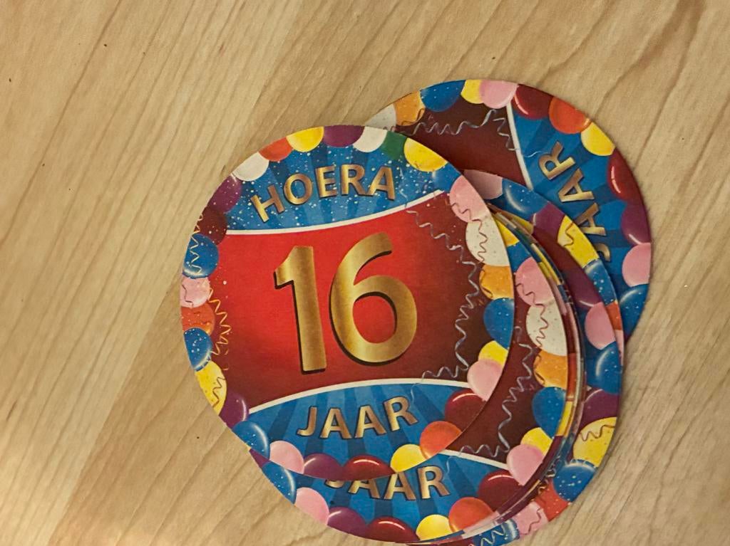 16 Jaar versiering, Hobby en Vrije tijd, Feestartikelen, Ophalen, Gebruikt, Versiering, Verjaardag