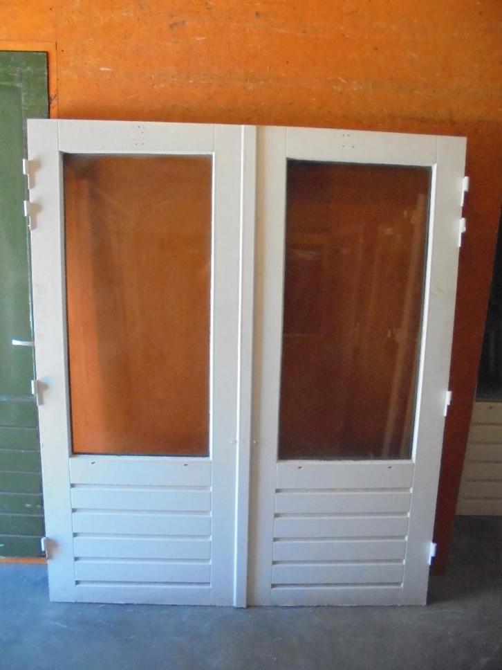 Partij gelijke sets openslaande buitendeuren, 161 x 193, Doe-het-zelf en Verbouw, Deuren en Horren, Zo goed als nieuw, Buitendeur