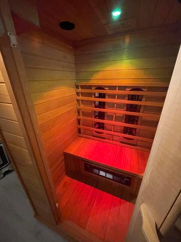 Infrarood sauna 2 persoons met keramische stralers beschikbaar voor biedingen