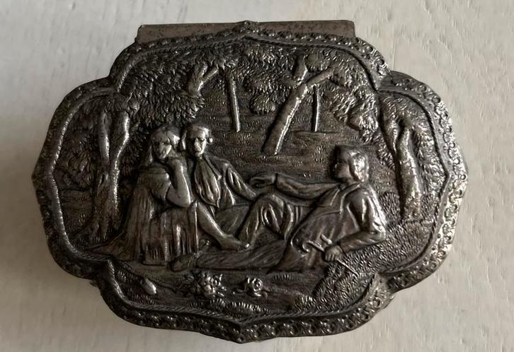Verzilverd sieradendoosje, 60 jaar, los deksel, Antiek en Kunst, Antiek | Goud en Zilver, Zilver, Ophalen of Verzenden