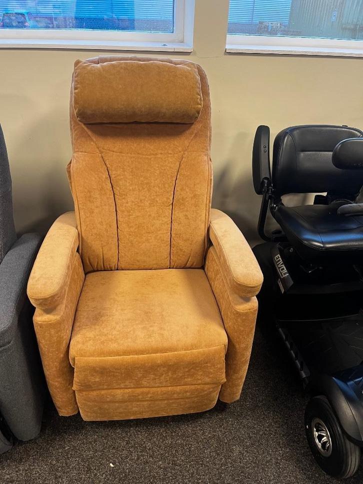 Fitform vario 570 sta op stoel Showroom model, Huis en Inrichting, Fauteuils, Zo goed als nieuw, Stof, Minder dan 50 cm, Minder dan 75 cm
