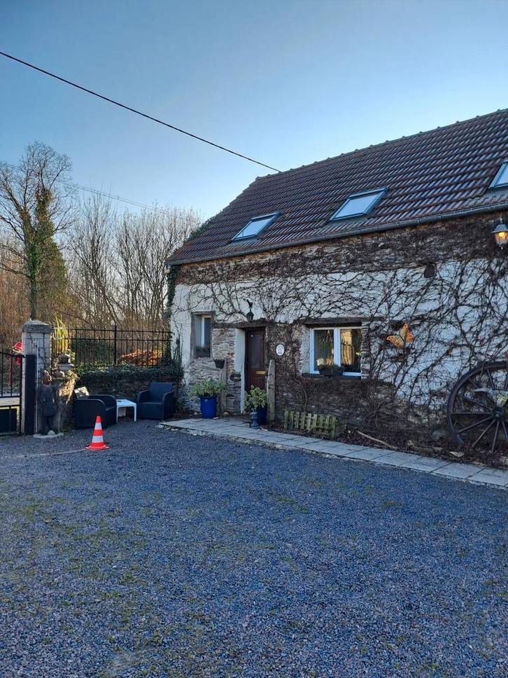 Te koop Boerderij met bijgebouwen, instap klaar. Normandië, Huizen en Kamers, Buitenland, Overige soorten, Landelijk