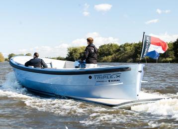Triple X800 incl. 300 PK (bj 2025) beschikbaar voor biedingen