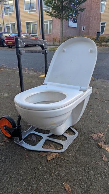 Villeroy & Boch Hangtoilet - Klus WC beschikbaar voor biedingen