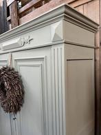 Royale antieke linnenkast/ voorraadkast, Ophalen of Verzenden, Zo goed als nieuw