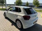 Volkswagen Polo 1.0 TSI HIGHLINE 5-DRS. + APPLE CARPLAY/LMV/, Voorwielaandrijving, Adaptive Cruise Control, Stof, Gebruikt
