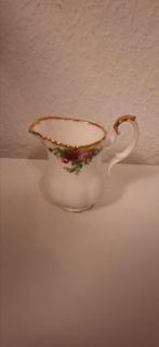 Royal albert old country roses, Antiek en Kunst, Ophalen of Verzenden