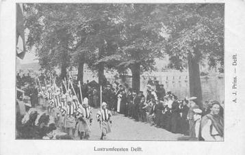(300-443-019) Delft Lustrumfeesten beschikbaar voor biedingen