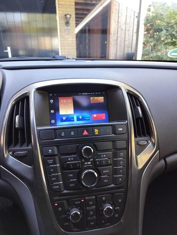 Opel Astra J Android radio - multimedia - navigatie - bellen beschikbaar voor biedingen