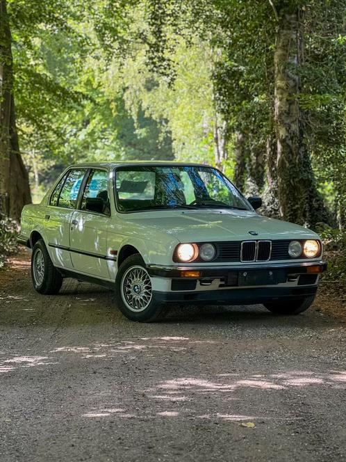 BMW E30 320i 1985, Auto's, BMW, Bedrijf, 3-Serie, Airconditioning, Centrale vergrendeling, Climate control, Elektrische ramen