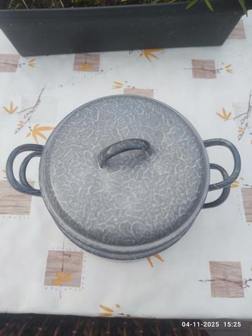 Emaille wolkjes pan stoompan vintage(4) 23cm beschikbaar voor biedingen