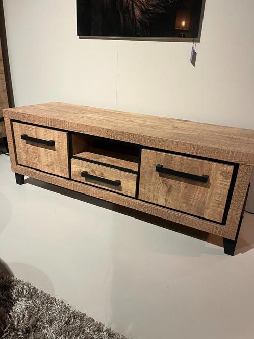 Tv meubel Vibes, Huis en Inrichting, Kasten | Televisiemeubels, Zo goed als nieuw, Minder dan 100 cm, 100 tot 150 cm, 25 tot 50 cm