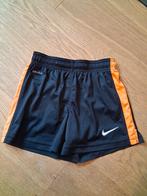 Sportbroek Nike maat 122/128, Gebruikt, Sport- of Zwemkleding, Ophalen of Verzenden, Nike