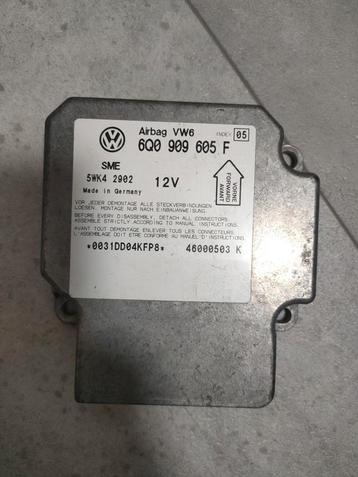 Golf 4 v6 airbag module beschikbaar voor biedingen