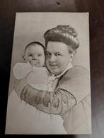 Koningin  Wilhelmina met Prinses Juliana, Verzamelen, Ophalen of Verzenden, Zo goed als nieuw, Nederland, Kaart, Foto of Prent