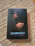 Divergent boek, Boeken, Fantasy, Ophalen of Verzenden, Zo goed als nieuw