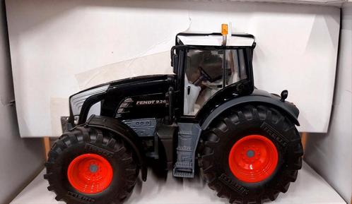 Fendt 936 Vario Black Beauty, Hobby en Vrije tijd, Modelauto's | 1:32, Zo goed als nieuw, Tractor of Landbouw, SIKU, Ophalen of Verzenden