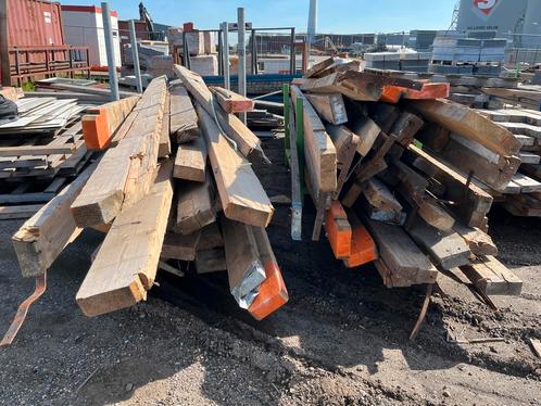 Gebruikte balken, Doe-het-zelf en Verbouw, Hout en Planken, Zo goed als nieuw, Balk, Vuren, 300 cm of meer, 50 mm of meer, Ophalen
