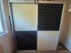Ruime gebruikte kledingkast - 200x224x68 cm, Huis en Inrichting, Ophalen