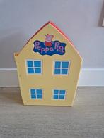 Peppa huis met poppetjes en accessoires, Ophalen of Verzenden, Zo goed als nieuw