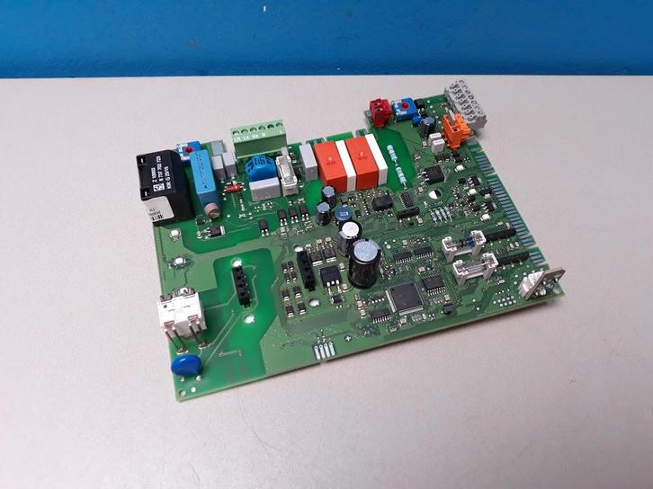 Printplaat Bosch 25 VRC 11 ZWE 24-5MFA Art.nr.: 87483008720, Doe-het-zelf en Verbouw, Verwarming en Radiatoren, Gebruikt, Cv-ketel of Combi-ketel
