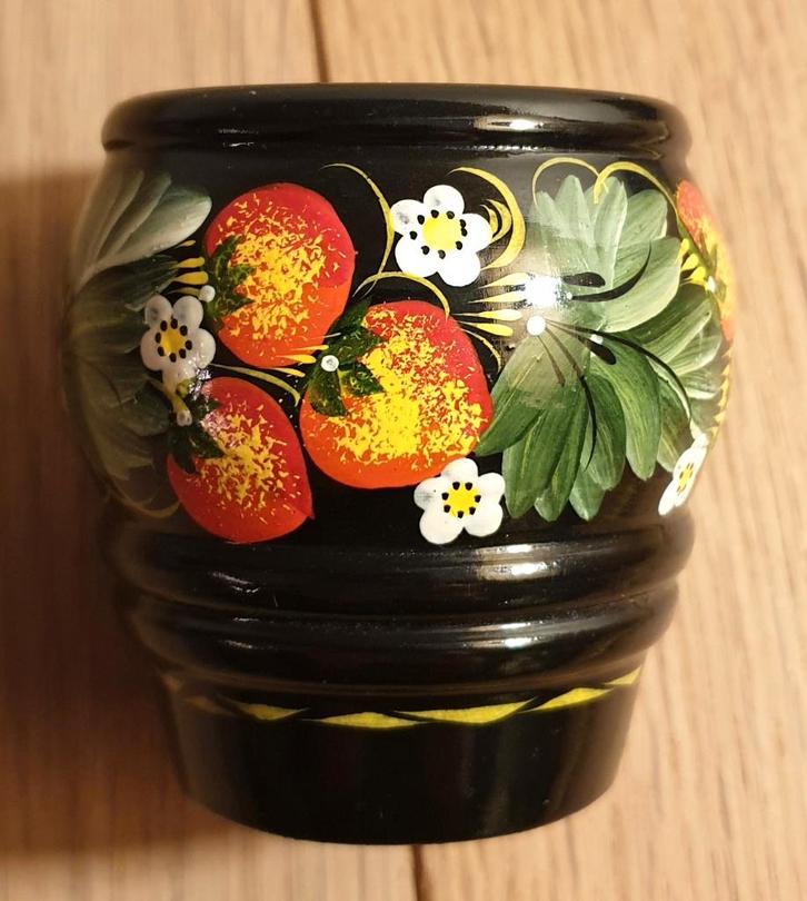 Houten beschilderde aardbeien pot, decoratie, inrichting, Antiek en Kunst, Curiosa en Brocante, Ophalen of Verzenden