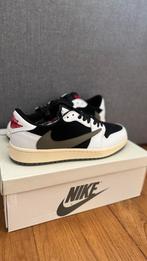Air Jordan 1 Travis Scott Olive (PS) Nieuw 42 en 44, Ophalen of Verzenden, Nieuw, Zwart, Sneakers of Gympen