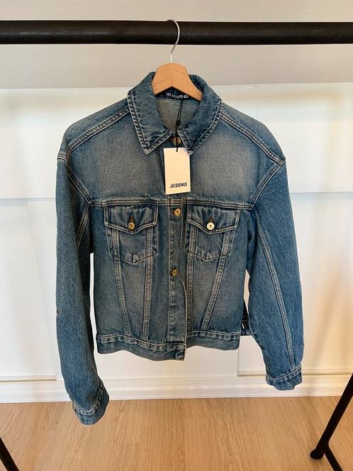 Jacquemus spijkerjas, Kleding | Dames, Jassen | Zomer, Nieuw, Maat 34 (XS) of kleiner, Blauw, Ophalen of Verzenden