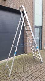 Solide Bordes trap / ladder 10 treden Sta hoogte 250cm., Ophalen, Zo goed als nieuw, Info@solide.com., Solide NV Senatorlaan 12 3201 Aarschot.