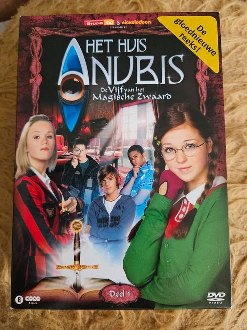 Het Huis Anubis - De Vijf van het Magische Zwaard Deel 1, Cd's en Dvd's, Dvd's | Kinderen en Jeugd, Zo goed als nieuw, Tv fictie