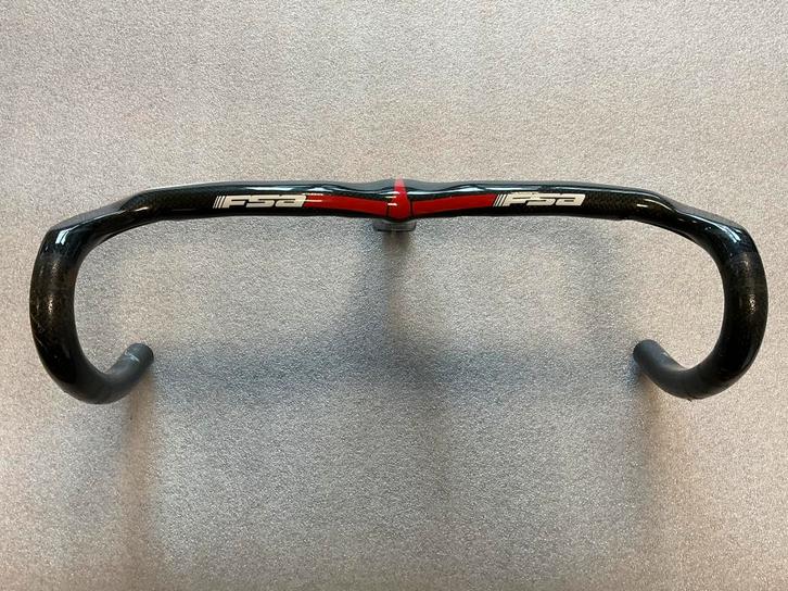 FSA Plasma Compact Carbon stuur gebruikt, Fietsen en Brommers, Fietsonderdelen, Gebruikt, Racefiets, Stuur, Ophalen of Verzenden