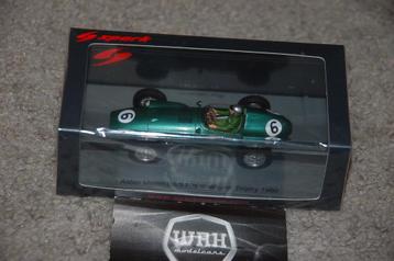 1:43 ASTON MARTIN DBR4 TROPHY SALVADORI SPARK S8139 WRH beschikbaar voor biedingen