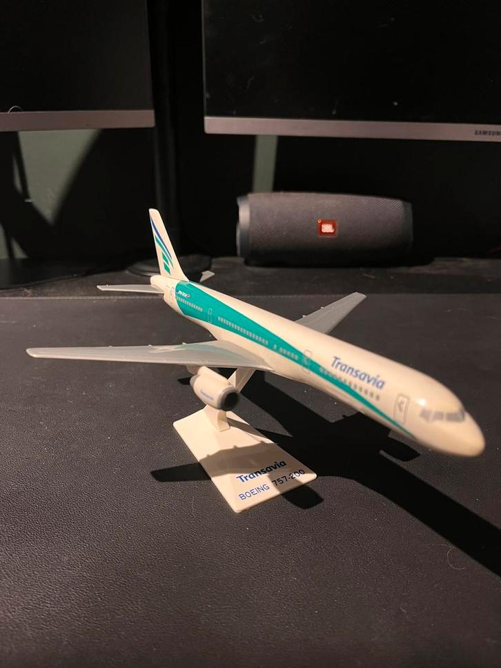 Transavia 757-200 Schaalmodel - Vintage Origineel, Hobby en Vrije tijd, Modelbouw | Auto's en Voertuigen, Gebruikt, Overige typen