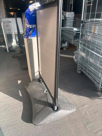 Stoepbord Reclamebord beschikbaar voor biedingen