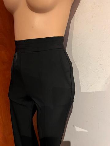 PINKO broek maat xs origineel zgan beschikbaar voor biedingen