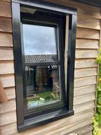 Mooi robuust hard houten kantel-/klapraam met HR ++ glas, Ophalen, Gevelraam of Ruit, Gebruikt, Minder dan 80 cm