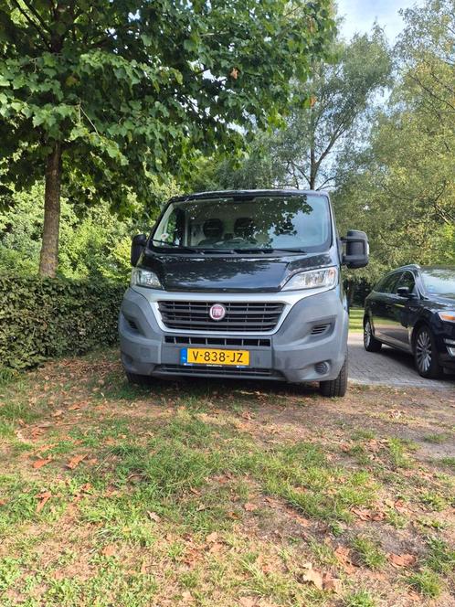 Fiat Ducato 2.3 MJ 130pk L2h1 345 Nov 2017 Zwart metallic, Auto's, Bestelauto's, Particulier, ABS, Achteruitrijcamera, Airbags