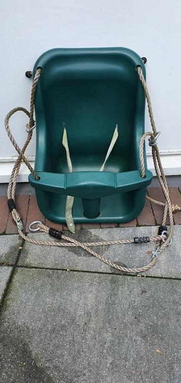 Schommelzitje beschikbaar voor biedingen