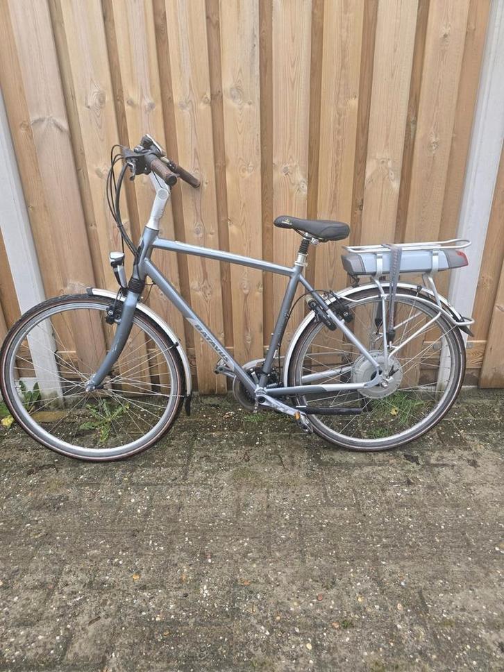 Elektrische Fiets Batavus Mont Blanc, Fietsen en Brommers, Elektrische fietsen, Zo goed als nieuw, Batavus, Ophalen of Verzenden