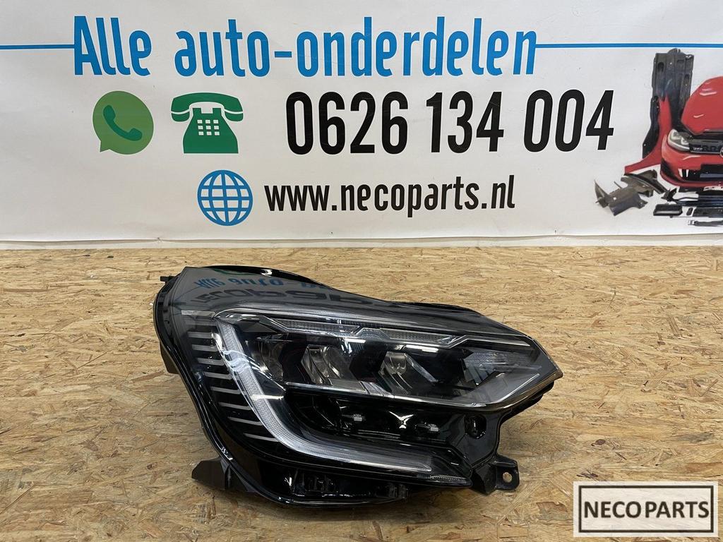 RENAULT CAPTUR 2 VOL LED KOPLAMP RECHTS ORIGINEEL 260604081R, Ophalen of Verzenden, Gebruikt, Renault