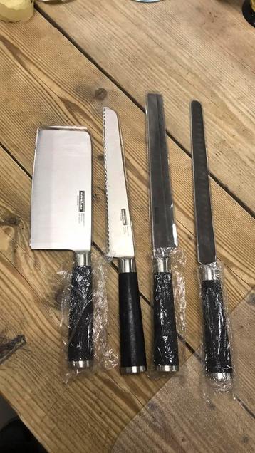 Novaline exclusive 4 delig messenset beschikbaar voor biedingen