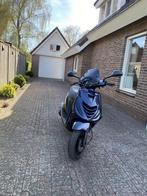 piaggo zip 80cc, Fietsen en Brommers, Scooters | Piaggio, Ophalen, Maximaal 45 km/u, Zip, Zo goed als nieuw