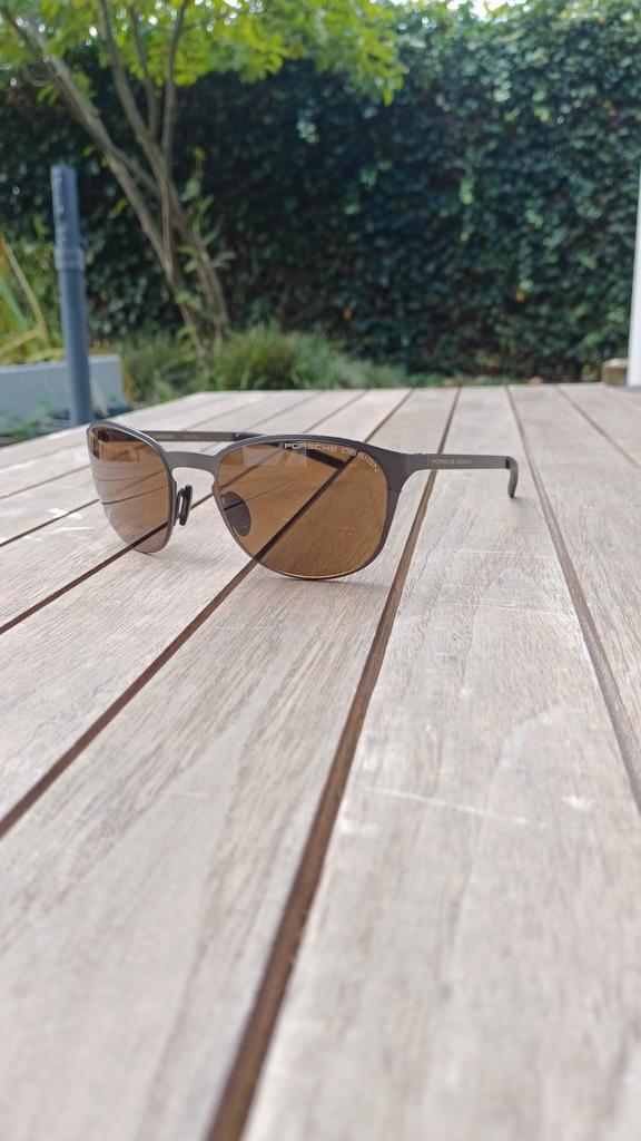 Porsche Design zonnebril P8666, Sieraden, Tassen en Uiterlijk, Zonnebrillen en Brillen | Heren, Gebruikt, Overige merken, Zwart