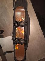 Snowboard Rossignol 143 cm incl bindingen en hoes, Sport en Fitness, Snowboarden, Ophalen, Gebruikt, Board