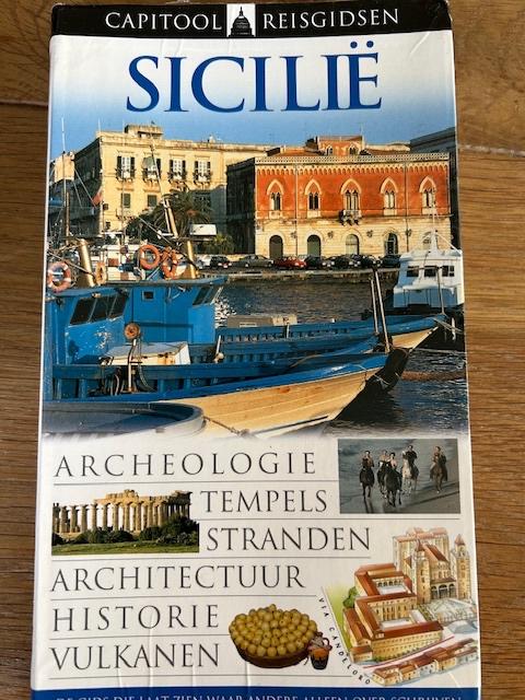 Capitool reisgids Sicilie, Boeken, Reisgidsen, Capitool, Europa, Ophalen of Verzenden, Zo goed als nieuw