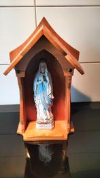 Maria beeldje in kapelletje Lourdes, Ophalen of Verzenden, Beeld(je)