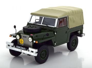 Land Rover Series IIA Lightweight Soft Top 1968, schaal 1:18 beschikbaar voor biedingen