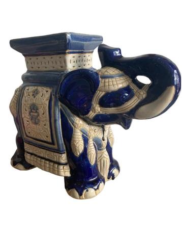 Vintage Keramiek Olifant Plantentafel Blauw Creme Groot beschikbaar voor biedingen