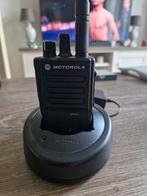 Motorola dp3441e (uhf), Telecommunicatie, Portofoons en Walkie-talkies, Ophalen of Verzenden, Zo goed als nieuw